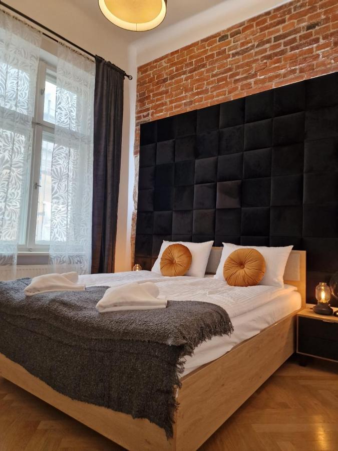 Apartament Golden Pearl - Main Square, 100 Sqm, 4 *