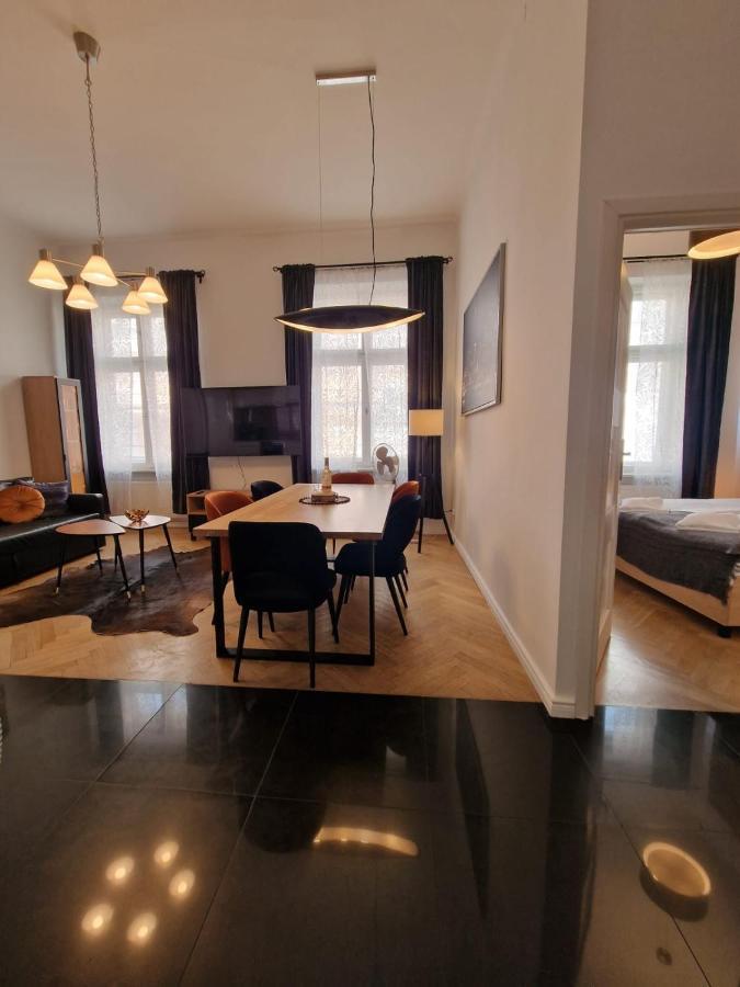 Golden Pearl - Main Square, 100 Sqm, 4 * Kraków