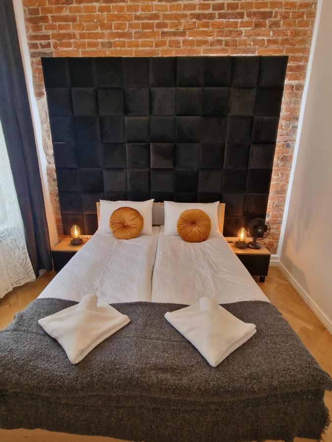 Apartament Golden Pearl - Main Square, 100 Sqm, 4 *