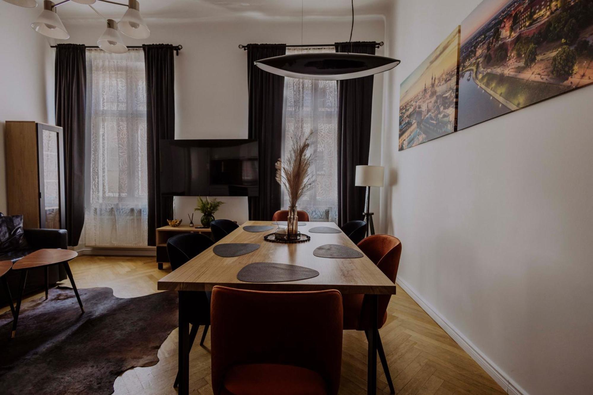 Apartament Golden Pearl - Main Square, 100 Sqm, 4 *