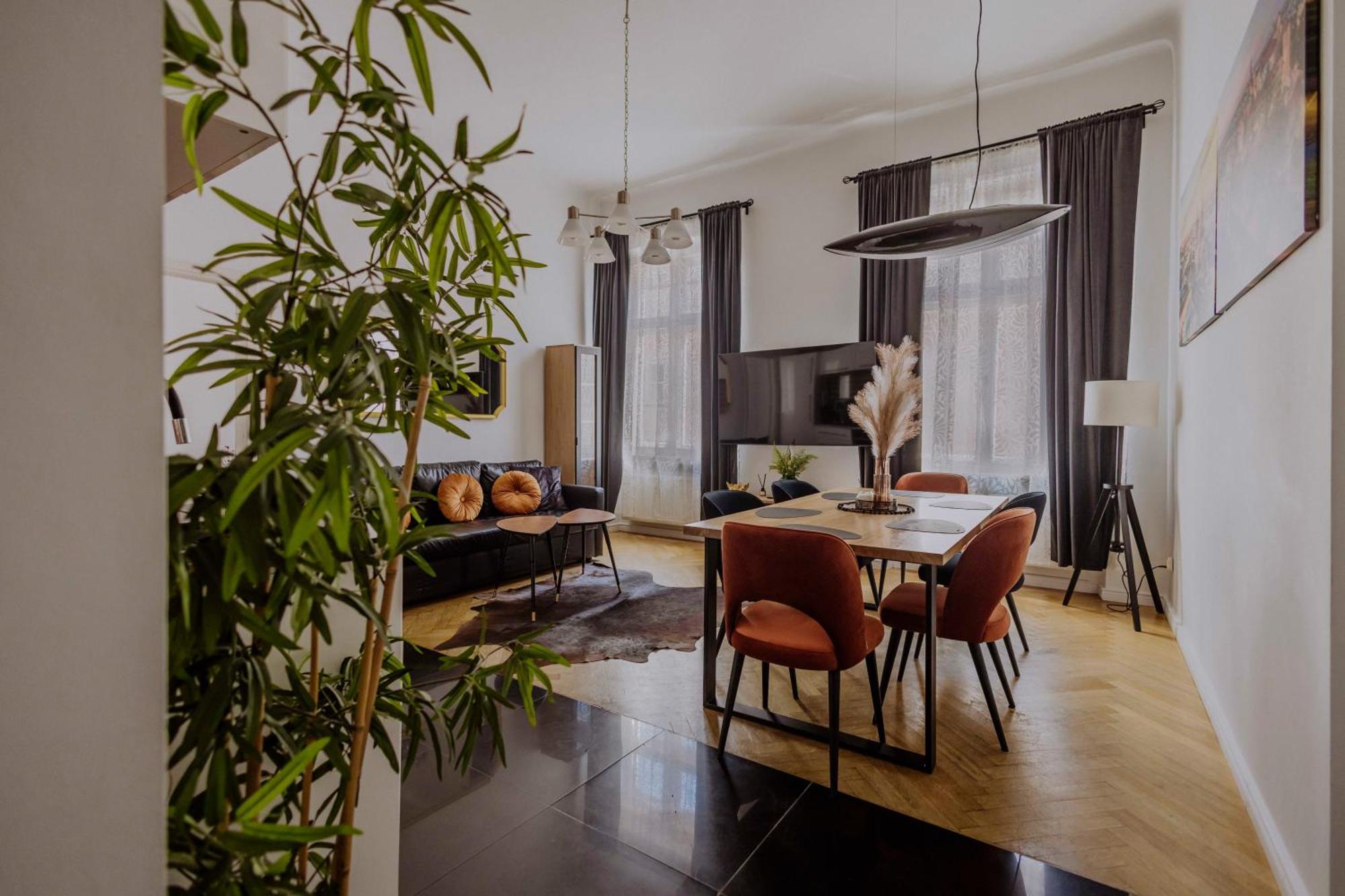 Golden Pearl - Main Square, 100 Sqm, 4 * Kraków