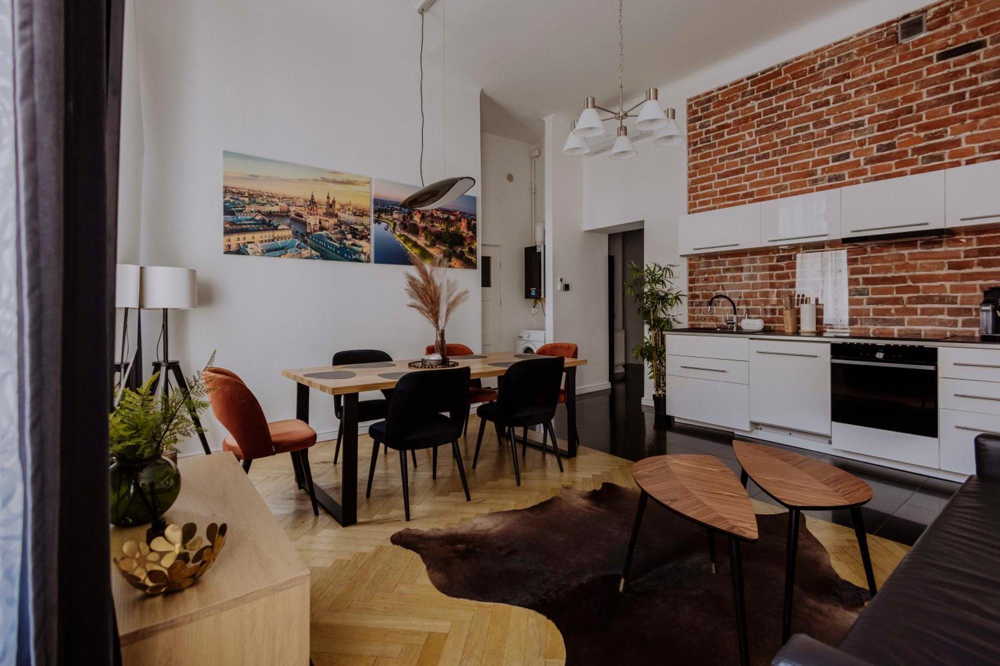 Apartament Golden Pearl - Main Square, 100 Sqm, 4 *