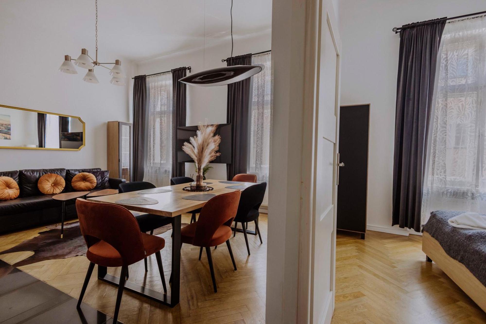 Apartament Golden Pearl - Main Square, 100 Sqm, 4 Kraków