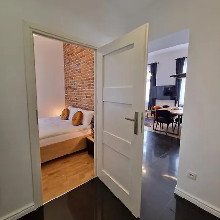 Golden Pearl - Main Square, 100 Sqm, 4 Rooms Krakov Exteriér fotografie