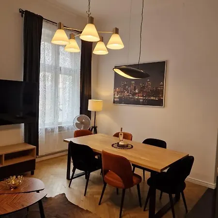 Golden Pearl - Main Square, 100 Sqm, 4 Rooms Krakov Exteriér fotografie