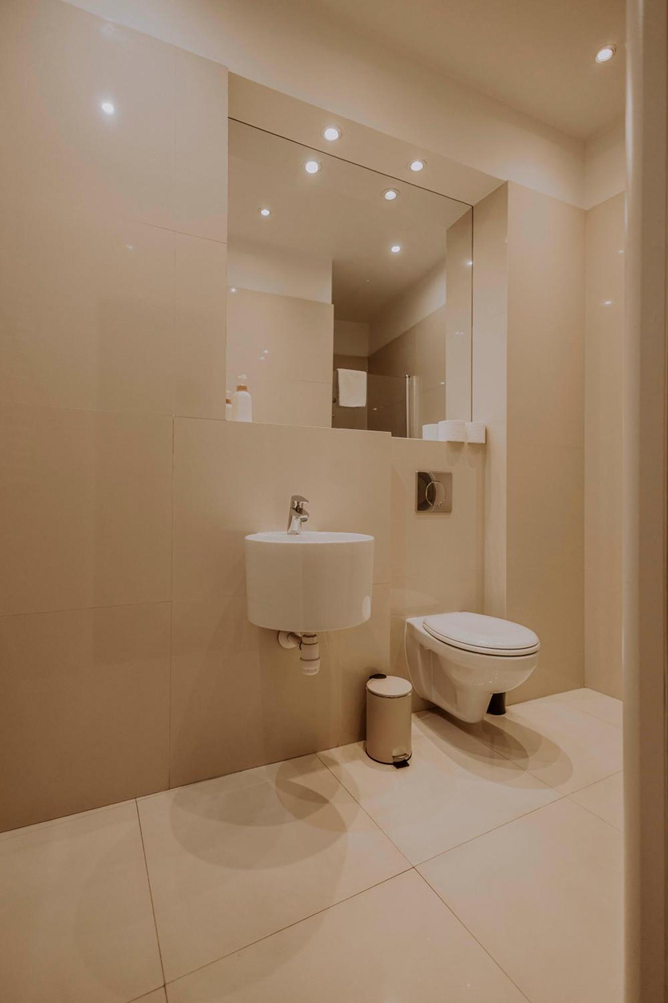 Golden Pearl - Main Square, 100 Sqm, 4 Krakow